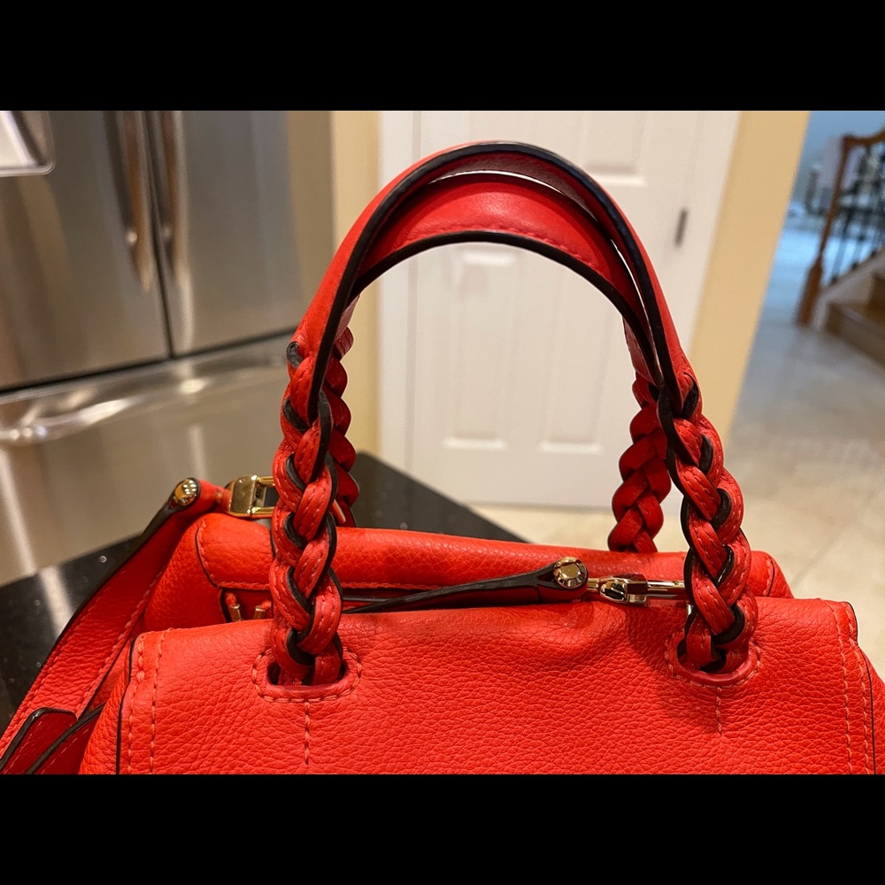 TORY BURCH HALF MOON POPPY ORANGE SAMBA PEBBLE GRAIN LEATHER SHOULDER BAG PURSE - Picture 5 of 15
